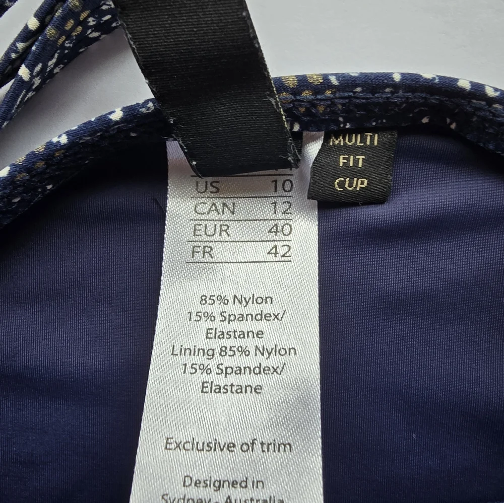 Niptuck Size 10 Navy Blue and White Swimsuit With Gold Flowers Slimming Cruise - Picture 4 of 7
